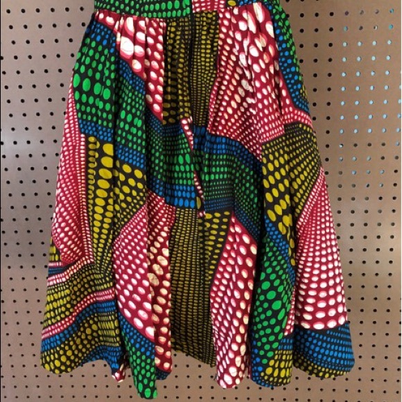 Asymmetrical dress - Picture 4 of 5